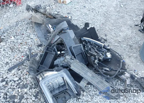 2022 GMC Yukon Xl 4Wd Slt z USA, uszkodzony, nr VIN 1GKS2GKD4NR180411